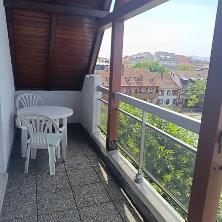 Appartement 3 Etage Sans Ascenseur Avec Parking Colmar